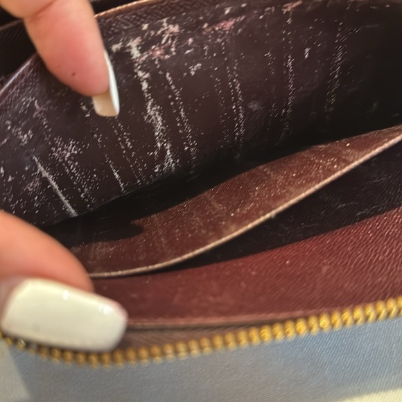 Authentic Louis Vuitton Tyga organizer - Picture 16 of 16